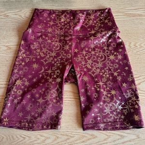 Fabletics Astronomy Print Maroon and Gold Bike Shorts Size Medium